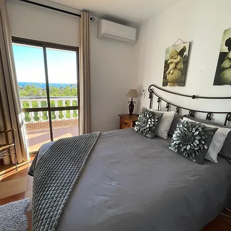 Private Nerja, Large Private Pool, Gardens & Parking Villa Frigiliana