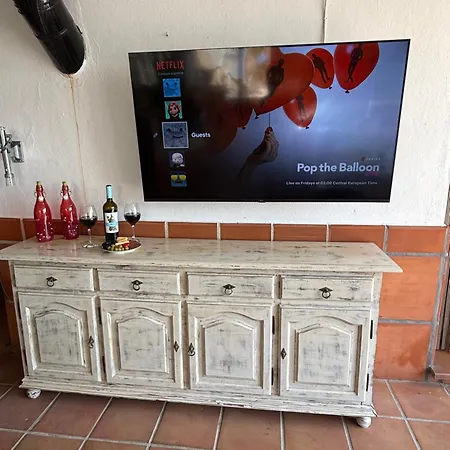Private Nerja, Large Private Pool, Gardens & Parking * Frigiliana
